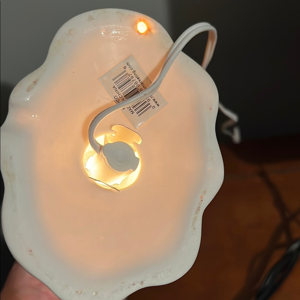 Napco Angel Lamp Figure Reading Ivory Ceramic Cut Out Light Up Religious Plug In - Picture 6 of 6